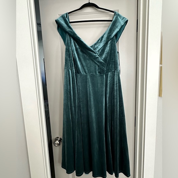 NWT Lane Bryant Dress! - Picture 1 of 9